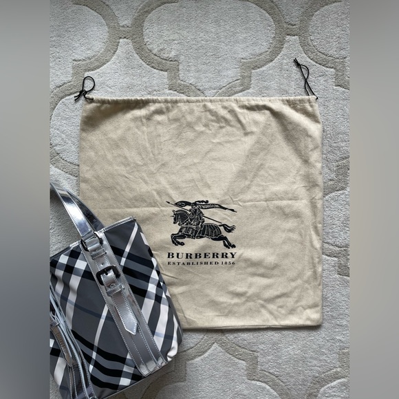 Neo Vintage Burberry Nova Check tote - Picture 12 of 12